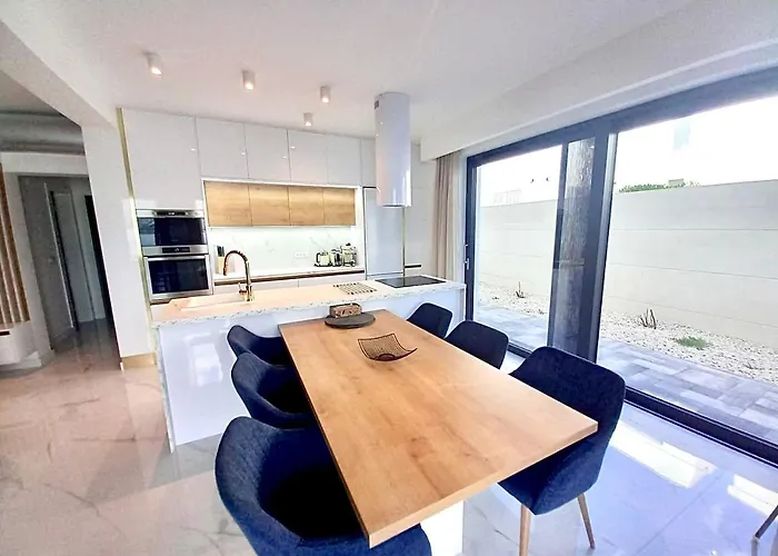 Luxury Beachfront With Private Pool, * Vinjerac